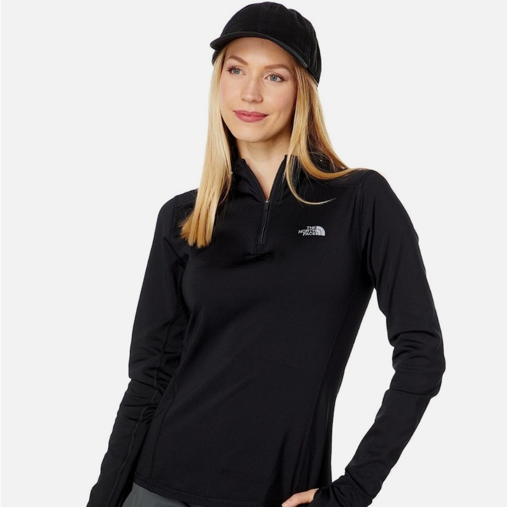 The North Face Women's Black Quarter-Zip Pullover